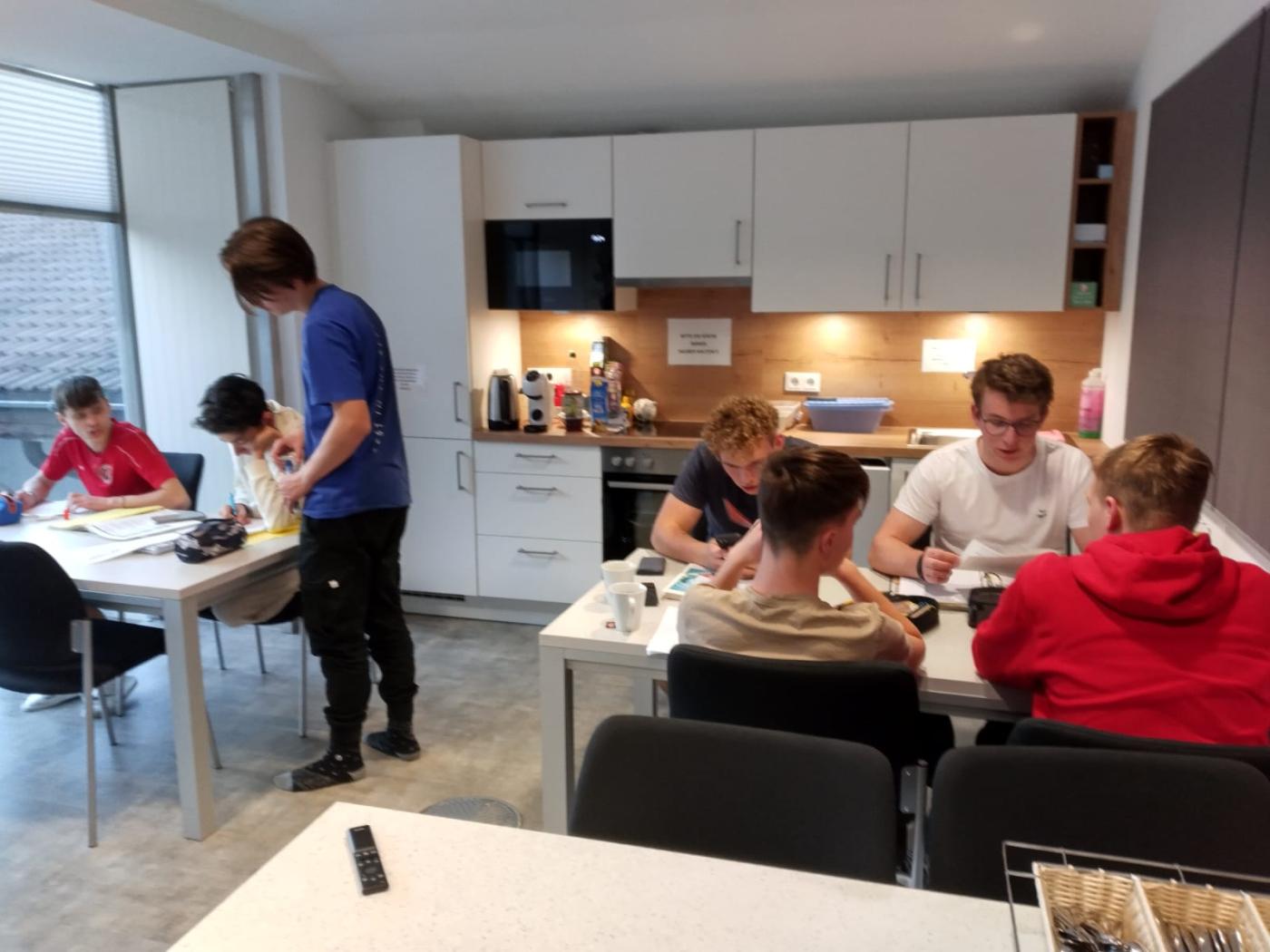 Internat Kitzbühel - gemeinsames Lernen 1