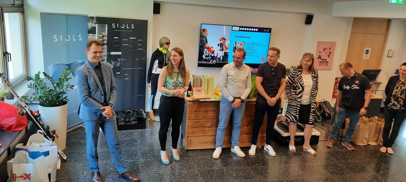 Vor der Preisverteilung Vor der Preisverteilung