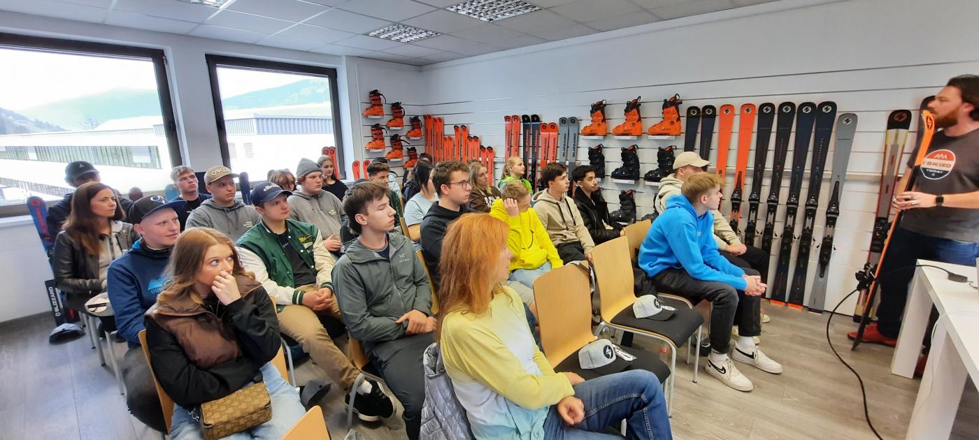 gebannte Zuhörerschaft gebannte Zuhörerschaft