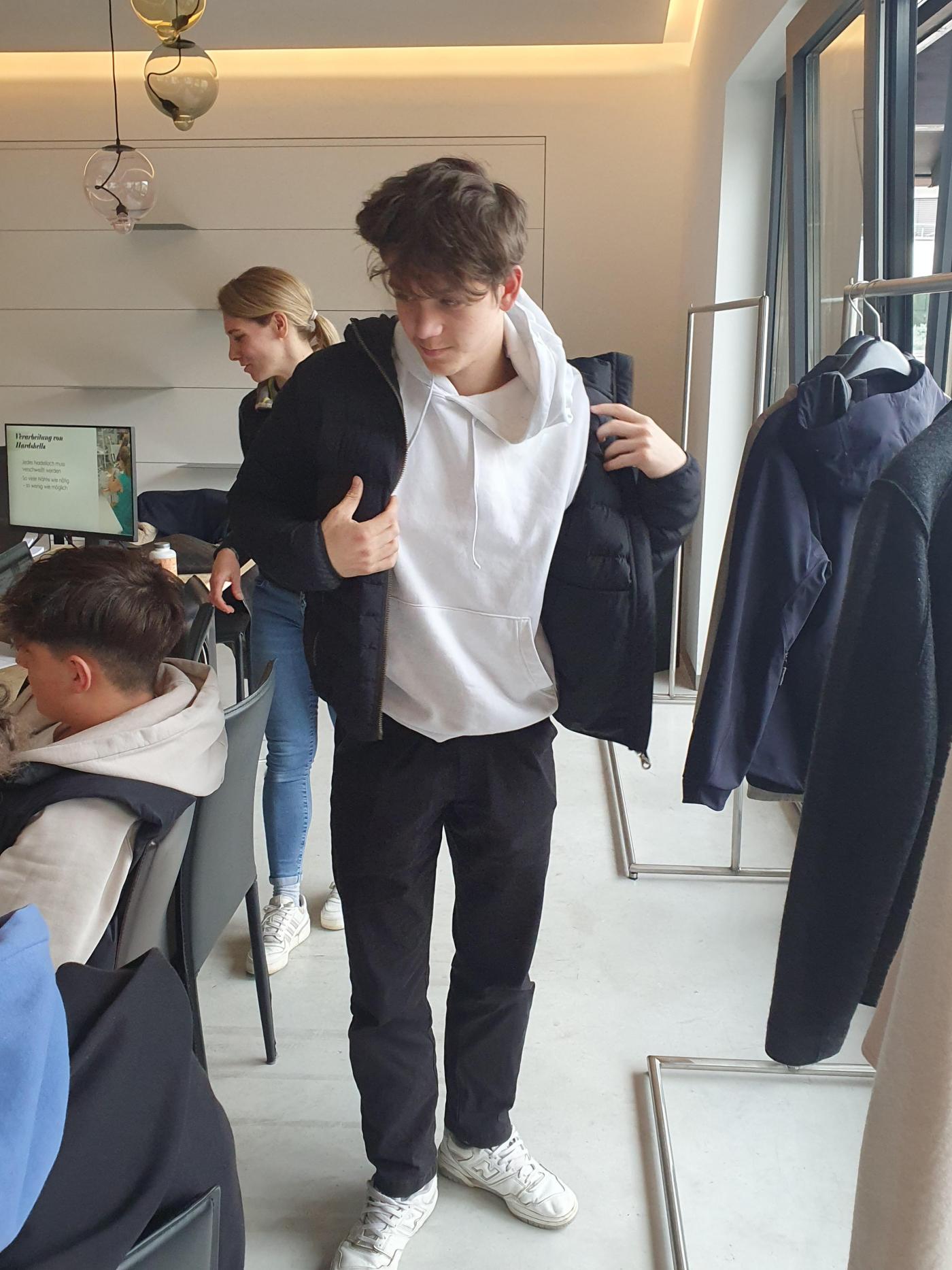 Besuch bei Frauenschuh mit der 1cEH Besuch bei Frauenschuh mit der 1cEH