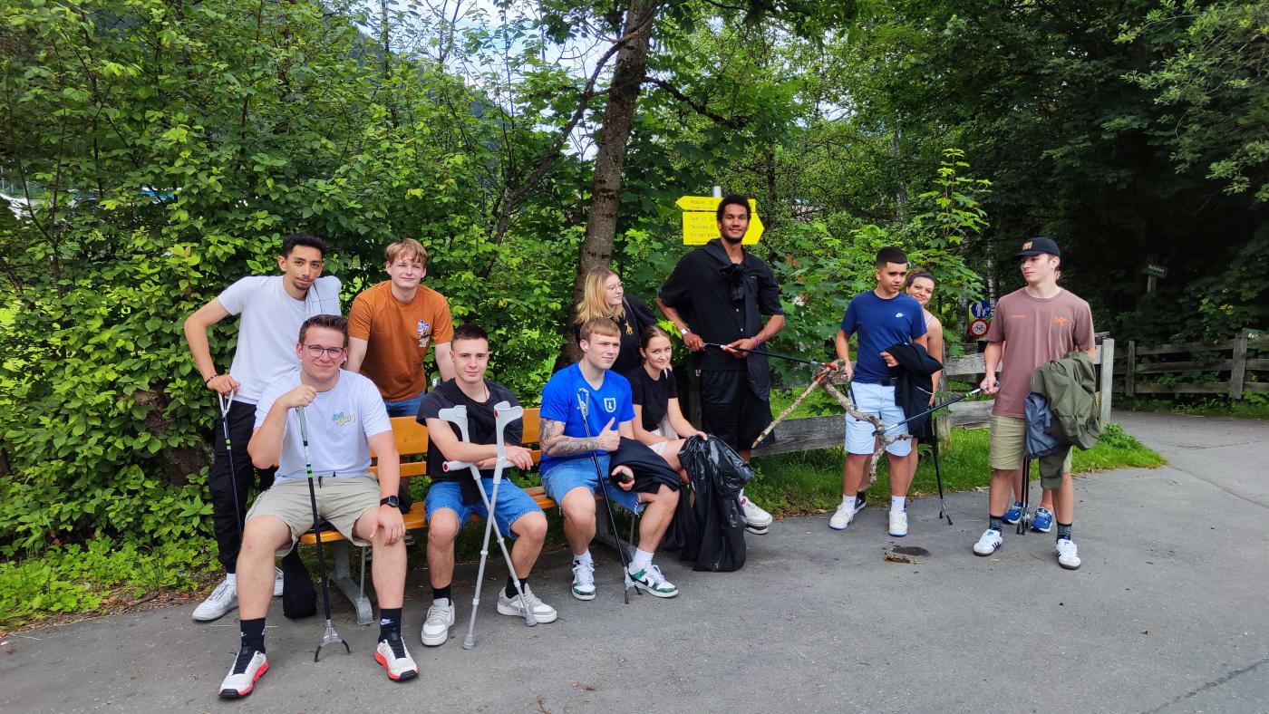 Müllsammelaktion 3c