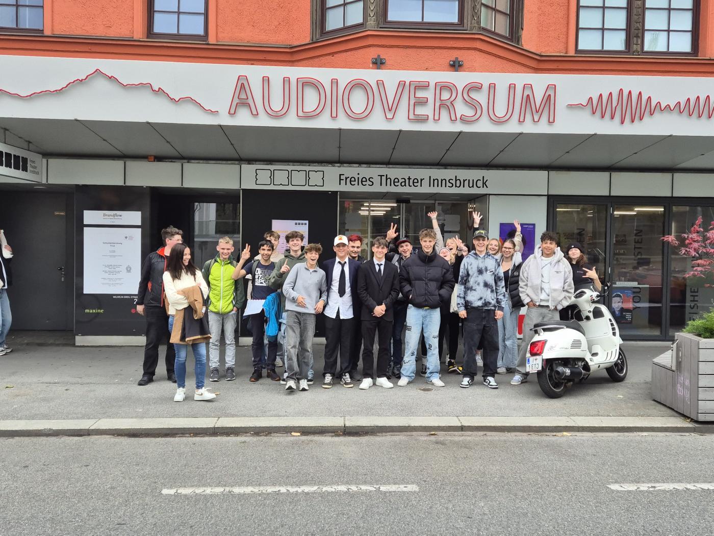 Podiumsdiskussion und Audioversum 2cEH und 2dSGF Podiumsdiskussion und Audioversum 2cEH und 2dSGF